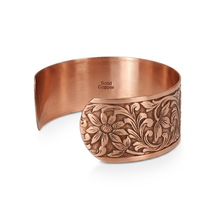 Load image into Gallery viewer, Solid Copper Cuff - Embossed Floral - UrbanroseNYC