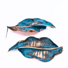 Load image into Gallery viewer, Solid Copper Rustic Patina Leaf Post Earrings