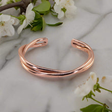 Load image into Gallery viewer, Double Twisted Solid Copper Wire Bracelet With Smooth Edges