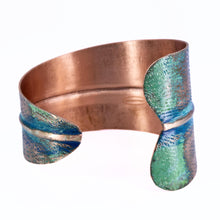 Load image into Gallery viewer, Solid Copper Statement Two-Tone Patina Cuff Bracelet