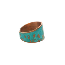 Load image into Gallery viewer, Verdigris Tulip Ring - Rustic Copper Band With Etched Tulip Motif