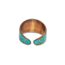 Load image into Gallery viewer, Verdigris Hummingbird Ring - Rustic Copper Band With Etched Hummingbird Motif