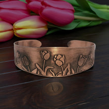 Load image into Gallery viewer, Copper Cuff Bracelet - Handmade Etched Tulip Cuff With Antique Copper Finish