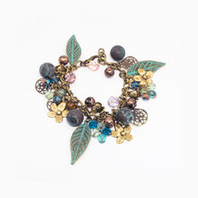 Load image into Gallery viewer, Vintage Style Charm Bracelet - Patina Leaf & Filigree - Vintage Style Charm Bracelet - Patina Leaf & Filigree - UrbanroseNYC