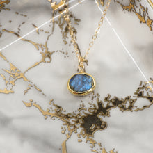 Load image into Gallery viewer, Minimalist Gemstone Pendant - Labradorite - Minimalist Gemstone Pendant - Labradorite - UrbanroseNYC