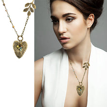 Load image into Gallery viewer, Vintage Style Leaf Pendant - Cottonwood Leaf Style I - Vintage Style Leaf Pendant - Cottonwood Leaf Style I - UrbanroseNYC