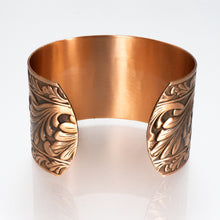 Load image into Gallery viewer, Solid Copper Cuff - Scroll Design UrbanroseNYC