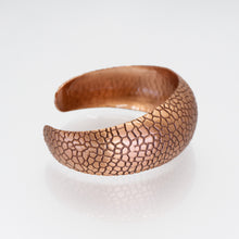 Load image into Gallery viewer, Solid Copper Domed Cuff - Snakeskin Design UrbanroseNYC