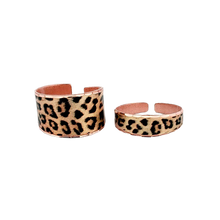 Load image into Gallery viewer, Copper Art Ring - Leopard Print - UrbanroseNYC