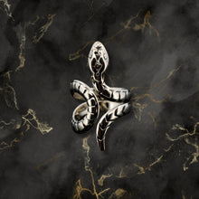 Load image into Gallery viewer, Taxco Sterling Silver Snake Ring - UrbanroseNYC