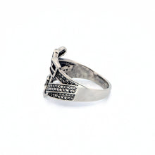 Load image into Gallery viewer, Taxco Sterling Silver Buckle Ring - UrbanroseNYC