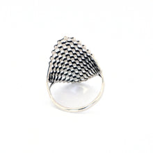 Load image into Gallery viewer, Taxco Sterling Silver Open Weave Ring - UrbanroseNYC