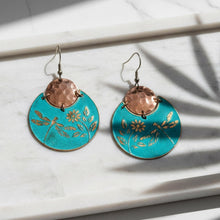 Load image into Gallery viewer, Flora &amp; Fauna Copper Earrings, Dragonfly Split Circle Verdigris Patina Dangle Style - UrbanroseNYC
