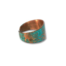 Load image into Gallery viewer, Verdigris Sunflower Ring - Rustic Copper Band With Etched Sunflower Motif
