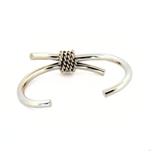 Load image into Gallery viewer, Taxco Sterling Silver Modernist Silver Cuff Bracelet - UrbanroseNYC
