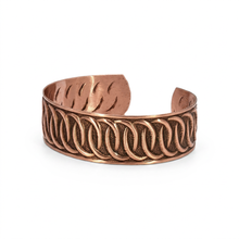 Load image into Gallery viewer, Solid Copper Cuff - Interlocking Circles - UrbanroseNYC
