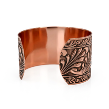 Load image into Gallery viewer, Solid Copper Cuff - Scroll Design - UrbanroseNYC

