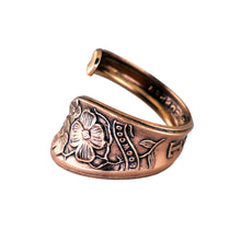 Load image into Gallery viewer, Tennessee Dogwood Solid Copper Ring - UrbanroseNYC
