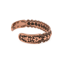 Load image into Gallery viewer, Solid Copper Beaded Cuff - UrbanroseNYC
