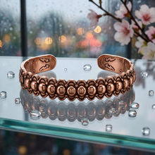 Load image into Gallery viewer, Solid Copper Beaded Cuff - UrbanroseNYC
