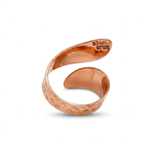 Load image into Gallery viewer, Solid Copper Wrap Ring - Hammered Design - UrbanroseNYC
