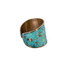 Load image into Gallery viewer, Solid Copper Patina Cuff Ring with Hummingbird &amp; Floral Motif &amp; Dark Verdigris Patina
