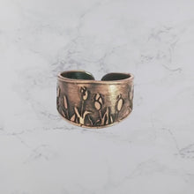 Load and play video in Gallery viewer, Antique Copper Ring – Rustic Copper Band with Tulip Motif, Antique Finish
