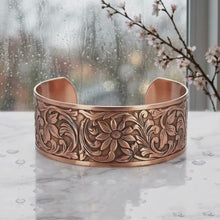 Load and play video in Gallery viewer, Solid Copper Cuff - Embossed Floral
