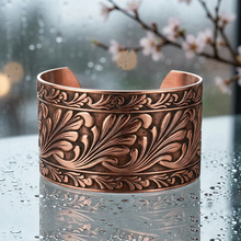 Load image into Gallery viewer, Solid Copper Cuff - Scroll Design - UrbanroseNYC
