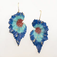 Load image into Gallery viewer, Patina Hombre Begonia Leaf Earrings - Patina Hombre Begonia Leaf Earrings - UrbanroseNYC
