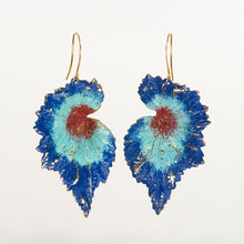 Load image into Gallery viewer, Patina Hombre Begonia Leaf Earrings - Patina Hombre Begonia Leaf Earrings - UrbanroseNYC
