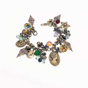 Vintage Style Charm Bracelet - Cameos & Lockets - Vintage Style Charm Bracelet - Cameos & Lockets - UrbanroseNYC