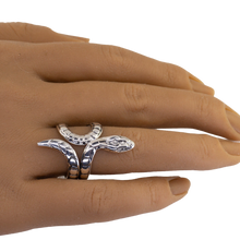 Load image into Gallery viewer, Taxco Sterling Silver Snake Ring - UrbanroseNYC
