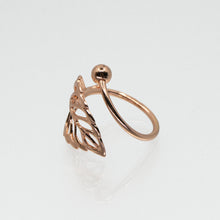Load image into Gallery viewer, Solid Copper Bypass Ring - Cutout Leaf UrbanroseNYC
