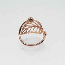 Load image into Gallery viewer, Solid Copper Bypass Ring - Cutout Leaf UrbanroseNYC
