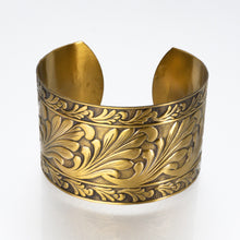 Load image into Gallery viewer, Solid Brass Cuff - Scroll Design UrbanroseNYC
