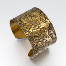 Load image into Gallery viewer, Solid Brass Cuff - Scroll Design UrbanroseNYC
