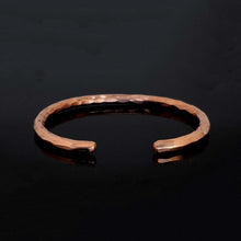 Load image into Gallery viewer, Solid Copper Thin Hammered Bangle - UrbanroseNYC
