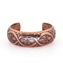 Load image into Gallery viewer, Solid Copper Domed Cuff - Interlocking Floral - UrbanroseNYC

