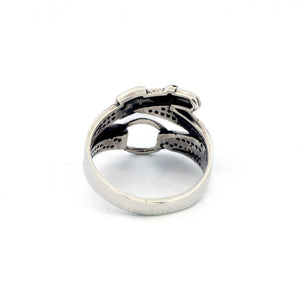 Taxco Sterling Silver Buckle Ring - UrbanroseNYC