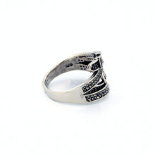 Load image into Gallery viewer, Taxco Sterling Silver Buckle Ring - UrbanroseNYC

