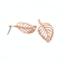 Load image into Gallery viewer, Solid Copper Cutout Leaf Earrings - UrbanroseNYC
