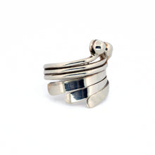 Load image into Gallery viewer, Taxco Sterling Silver Modernist Ring - Style 10 - UrbanroseNYC
