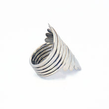 Load image into Gallery viewer, Taxco Sterling Silver Modernist Ring - Style 9 - UrbanroseNYC
