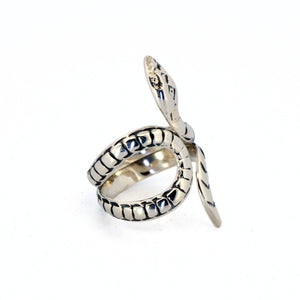 Taxco Sterling Silver Snake Ring - UrbanroseNYC