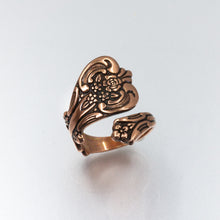 Load image into Gallery viewer, Solid Copper Spoon Ring - Heart Design UrbanroseNYC

