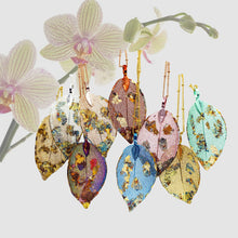 Load image into Gallery viewer, Real Leaf Pendant - Gilded, Small - Real Leaf Pendant - Gilded, Small - UrbanroseNYC
